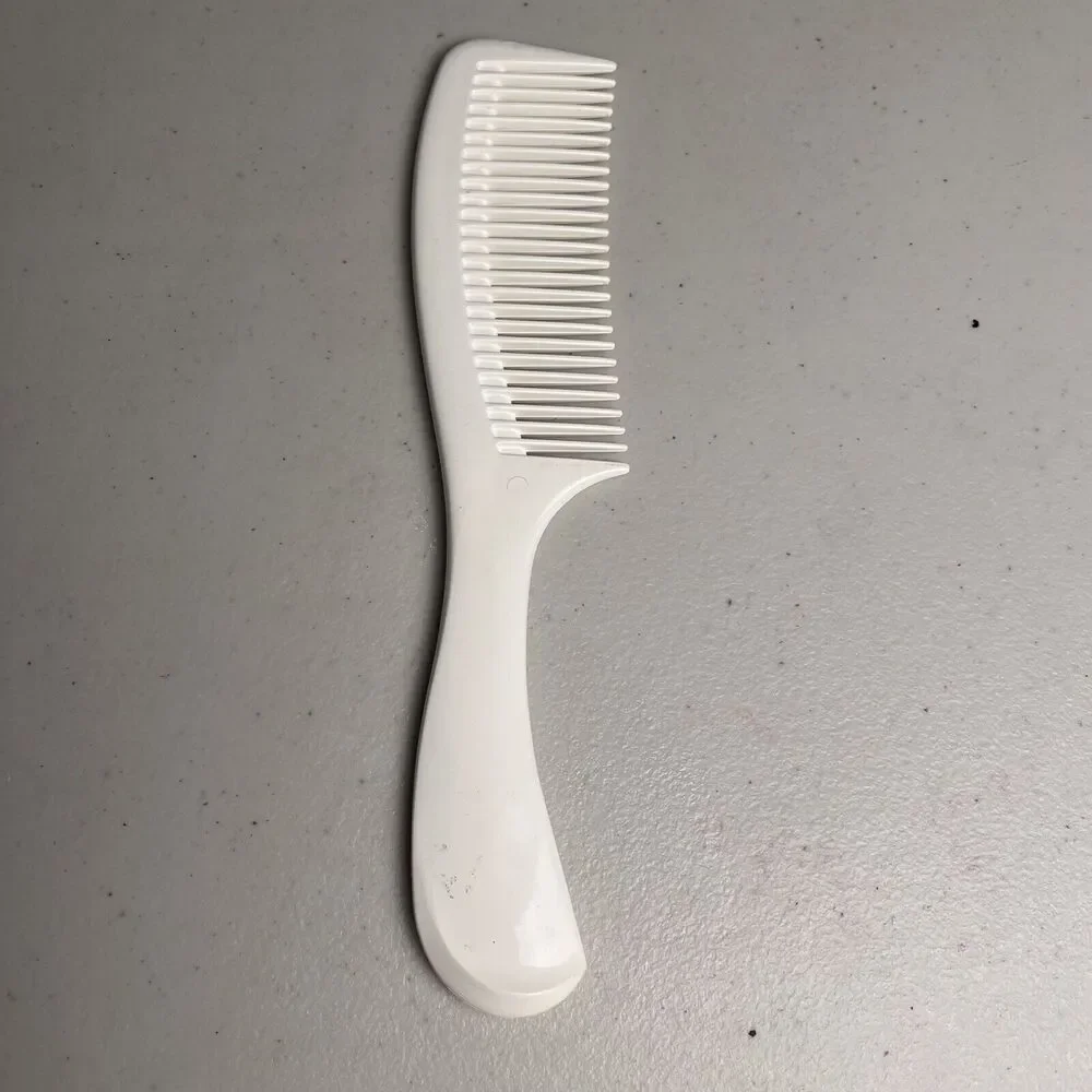 Vintage Clinique Hair Comb Wide Tooth Detangling White w/ Plastic Handle 9